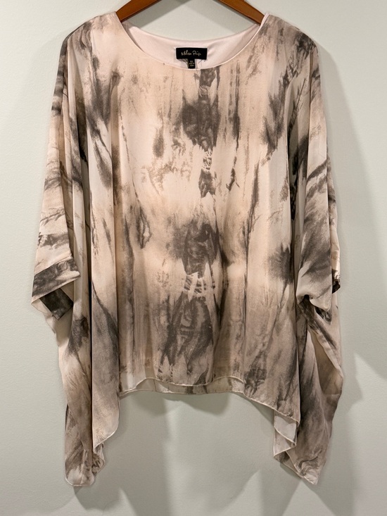 Melissa Paige Tops - Melissa Paige Women’s Taupe and Beige Abstract Tie-Dye Dolman Top Size XS